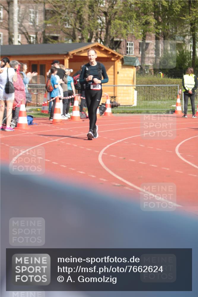 13.04.2025 - Hammer Lauf A. Gomolzig http://msf.ph/oto/7662624 13.04.2025 11:03:57 Ziel 12, 133, 229, 485, 492, 493, 559, 604, 1257, 1303, 1727, 1835, 1923, 1965 meine-sportfotos.de