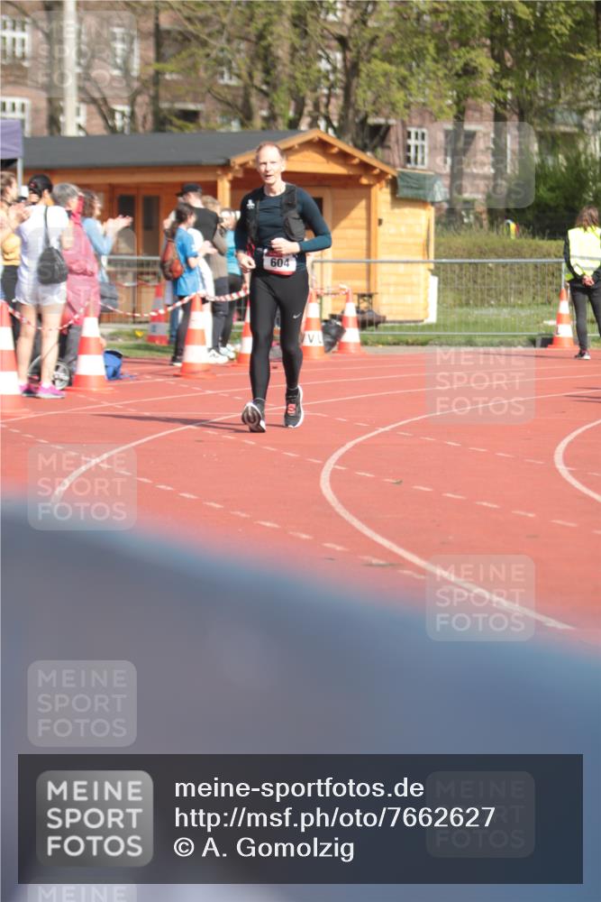 13.04.2025 - Hammer Lauf A. Gomolzig http://msf.ph/oto/7662627 13.04.2025 11:03:57 Ziel 12, 133, 229, 485, 492, 493, 559, 604, 1257, 1303, 1727, 1835, 1923, 1965 meine-sportfotos.de