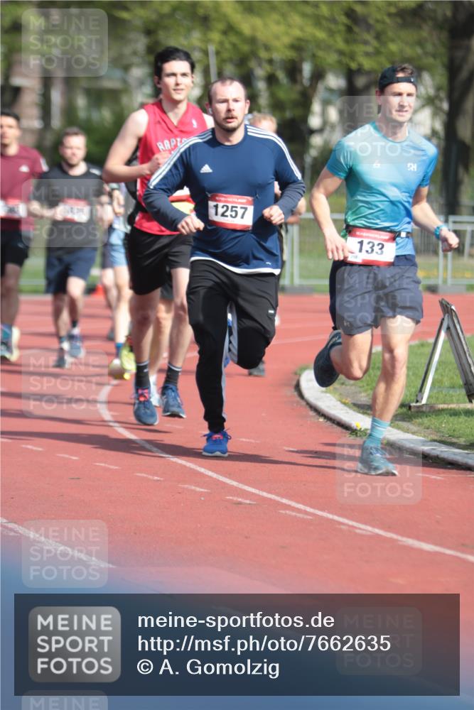 13.04.2025 - Hammer Lauf A. Gomolzig http://msf.ph/oto/7662635 13.04.2025 11:04:00 Ziel 12, 133, 434, 483, 485, 492, 493, 559, 604, 1257, 1303, 1727, 1835, 1923, 1965 meine-sportfotos.de