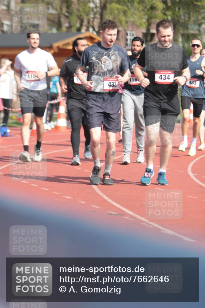13.04.2025 - Hammer Lauf A. Gomolzig http://msf.ph/oto/7662646 13.04.2025 11:04:06 Ziel 112, 154, 233, 306, 433, 434, 475, 483, 995, 1165, 1166, 1167, 1804 meine-sportfotos.de