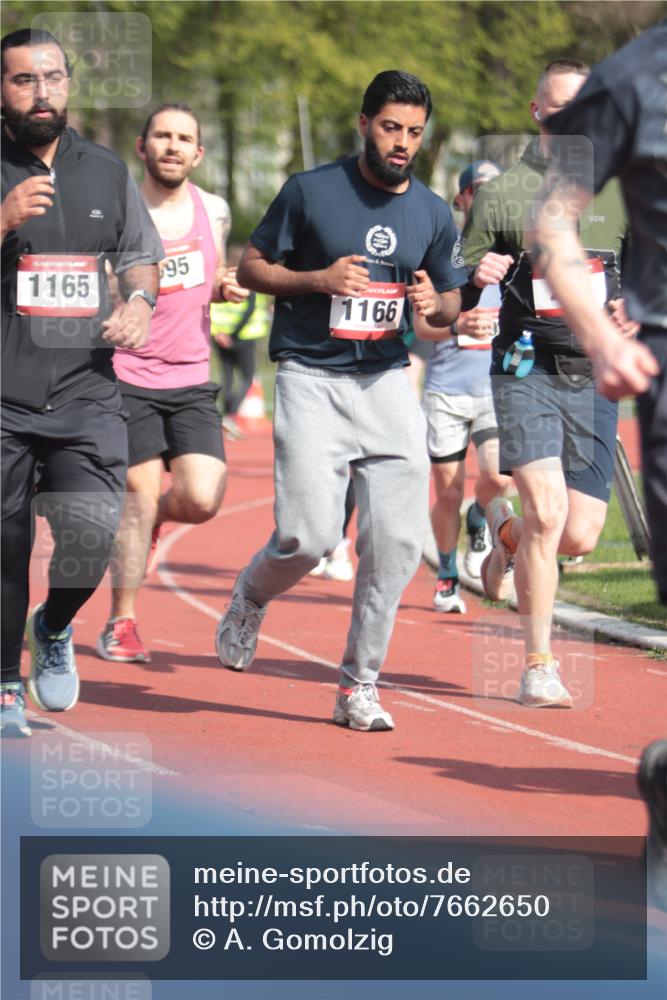 13.04.2025 - Hammer Lauf A. Gomolzig http://msf.ph/oto/7662650 13.04.2025 11:04:10 Ziel 14, 112, 154, 227, 233, 306, 433, 434, 475, 483, 995, 1165, 1166, 1167, 1173, 1174, 1804 meine-sportfotos.de