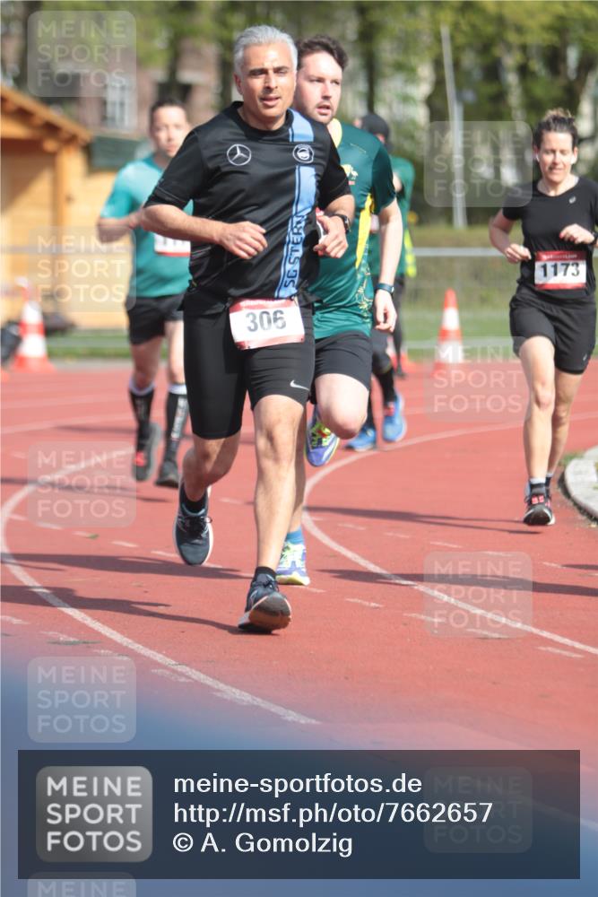 13.04.2025 - Hammer Lauf A. Gomolzig http://msf.ph/oto/7662657 13.04.2025 11:04:15 Ziel 14, 112, 154, 227, 306, 1173, 1174, 1804 meine-sportfotos.de