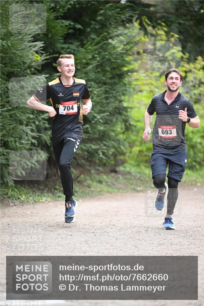 13.04.2025 - Hammer Lauf Dr. Thomas Lammeyer http://msf.ph/oto/7662660 13.04.2025 11:30:03 Laufen 241, 15, 704, 693 meine-sportfotos.de