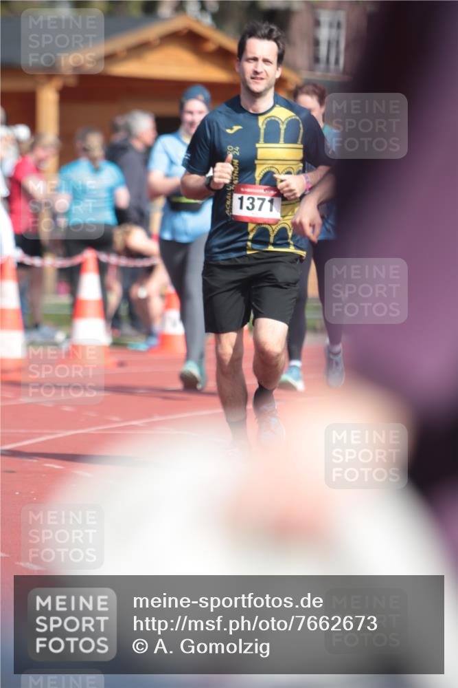 13.04.2025 - Hammer Lauf A. Gomolzig http://msf.ph/oto/7662673 13.04.2025 11:04:23 Ziel 170, 188, 250, 579, 588, 601, 609, 628, 732, 945, 1184, 1371, 1783, 1940 meine-sportfotos.de