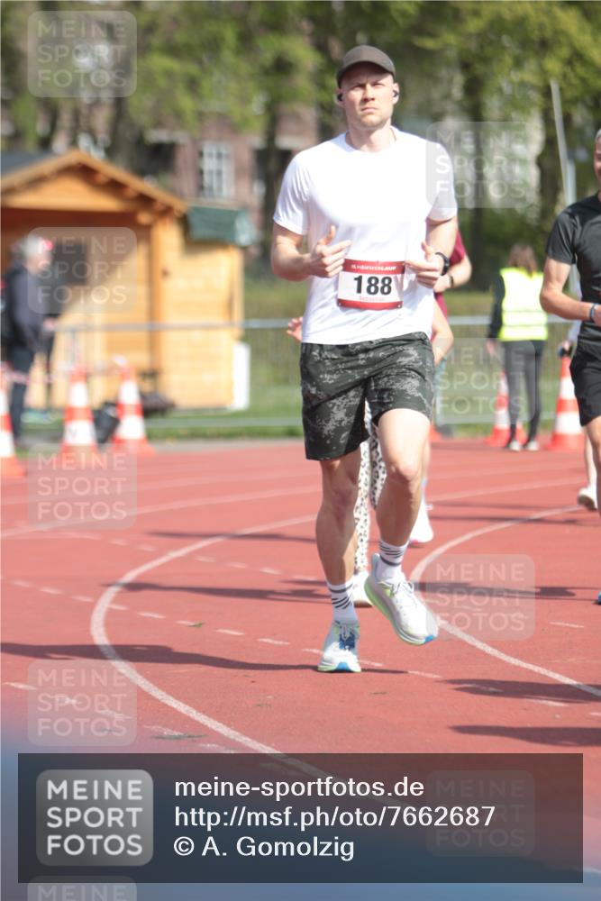 13.04.2025 - Hammer Lauf A. Gomolzig http://msf.ph/oto/7662687 13.04.2025 11:04:31 Ziel 9, 15, 18, 161, 188, 221, 532, 579, 609, 628, 670, 730, 1139, 1784, 1953, 1954, 1989 meine-sportfotos.de