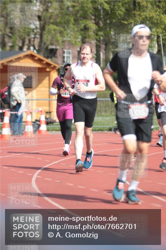 13.04.2025 - Hammer Lauf A. Gomolzig http://msf.ph/oto/7662701 13.04.2025 11:04:41 Ziel 6, 15, 273, 322, 468, 514, 874, 950, 980, 1049, 1258, 1896, 1898, 1899, 1951 meine-sportfotos.de