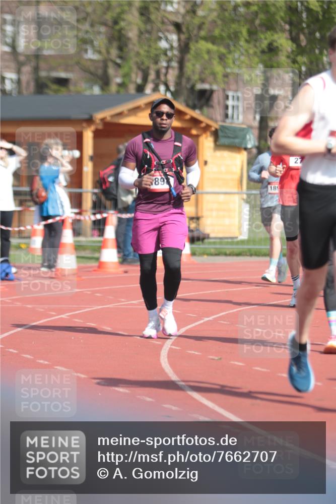 13.04.2025 - Hammer Lauf A. Gomolzig http://msf.ph/oto/7662707 13.04.2025 11:04:43 Ziel 1, 6, 273, 322, 468, 514, 874, 950, 1049, 1258, 1896, 1898, 1899, 1951 meine-sportfotos.de