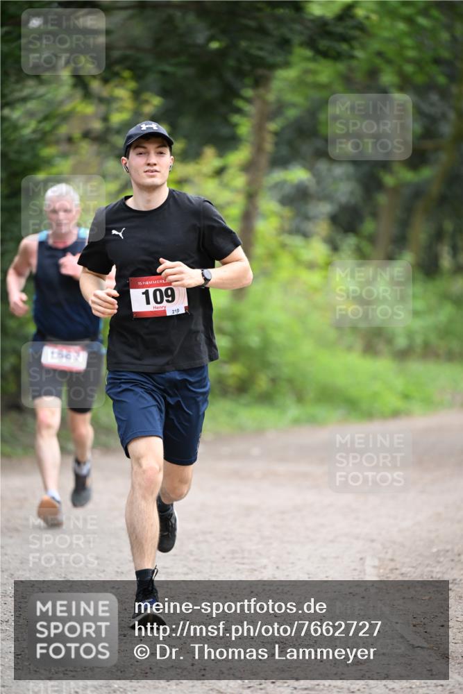 13.04.2025 - Hammer Lauf Dr. Thomas Lammeyer http://msf.ph/oto/7662727 13.04.2025 11:30:08 Laufen 56, 15, 109, 210 meine-sportfotos.de