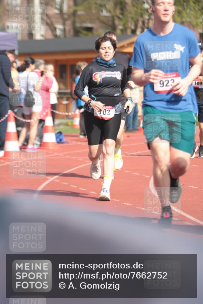 13.04.2025 - Hammer Lauf A. Gomolzig http://msf.ph/oto/7662752 13.04.2025 11:05:07 Ziel 10, 103, 109, 414, 615, 617, 897, 923, 1086, 1341, 1375, 1776, 1946, 1947 meine-sportfotos.de