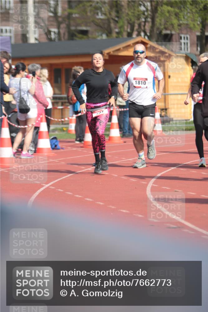 13.04.2025 - Hammer Lauf A. Gomolzig http://msf.ph/oto/7662773 13.04.2025 11:05:21 Ziel 2, 8, 174, 187, 193, 231, 459, 482, 524, 599, 685, 1125, 1772, 1808, 1810 meine-sportfotos.de