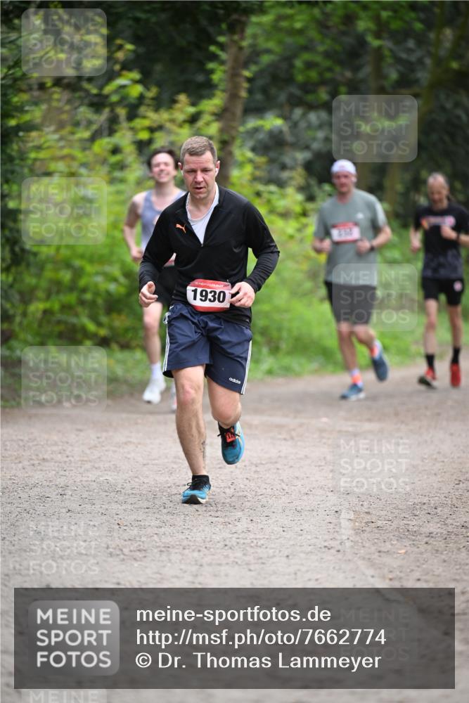 13.04.2025 - Hammer Lauf Dr. Thomas Lammeyer http://msf.ph/oto/7662774 13.04.2025 11:30:16 Laufen 1930, 430 meine-sportfotos.de
