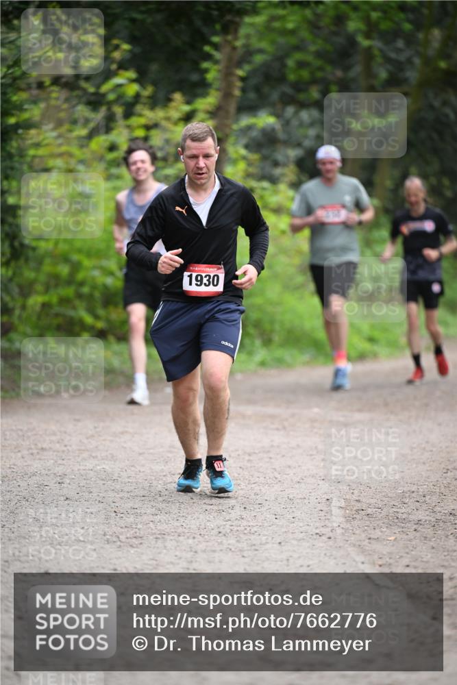 13.04.2025 - Hammer Lauf Dr. Thomas Lammeyer http://msf.ph/oto/7662776 13.04.2025 11:30:16 Laufen 15, 1930 meine-sportfotos.de