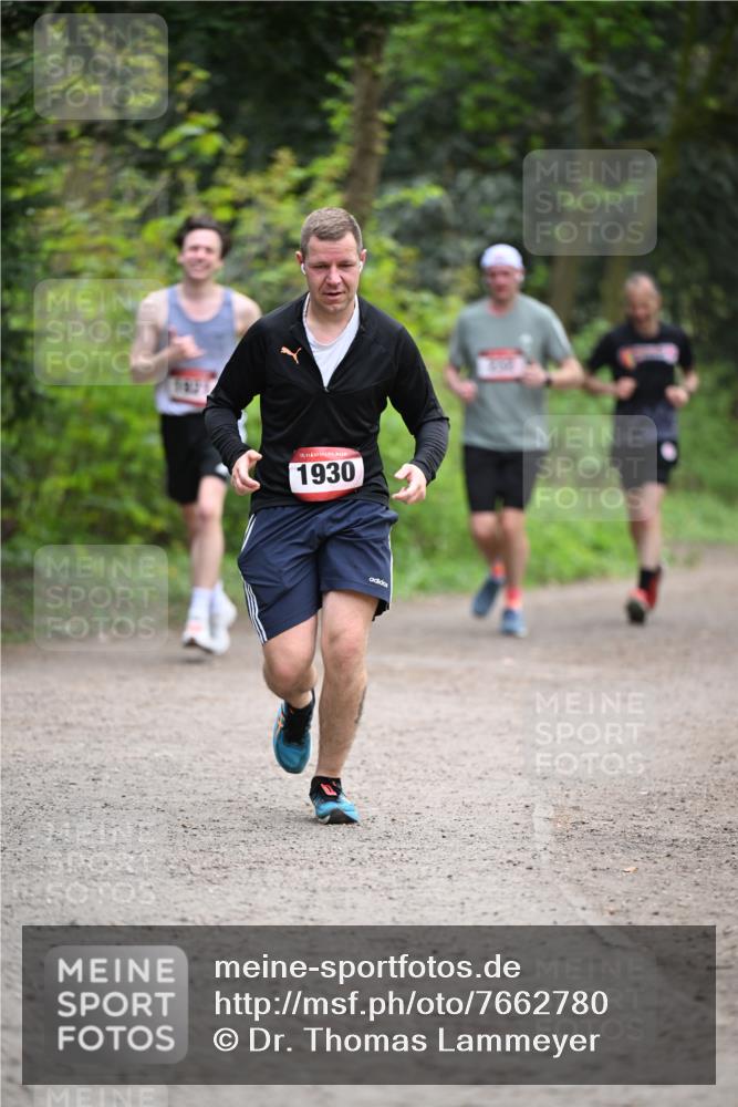 13.04.2025 - Hammer Lauf Dr. Thomas Lammeyer http://msf.ph/oto/7662780 13.04.2025 11:30:16 Laufen 15, 1930 meine-sportfotos.de