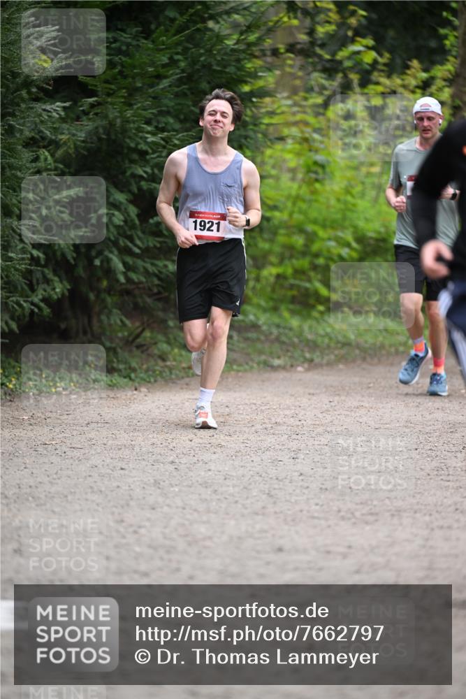 13.04.2025 - Hammer Lauf Dr. Thomas Lammeyer http://msf.ph/oto/7662797 13.04.2025 11:30:18 Laufen 1921 meine-sportfotos.de