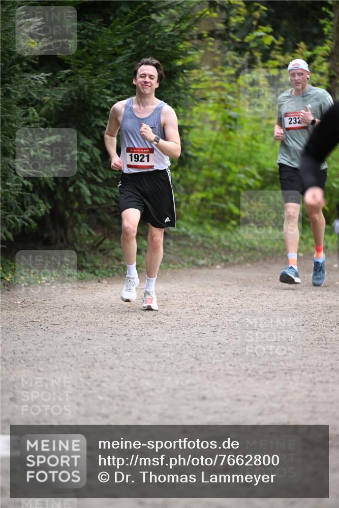 13.04.2025 - Hammer Lauf Dr. Thomas Lammeyer http://msf.ph/oto/7662800 13.04.2025 11:30:18 Laufen 15, 1921, 232 meine-sportfotos.de