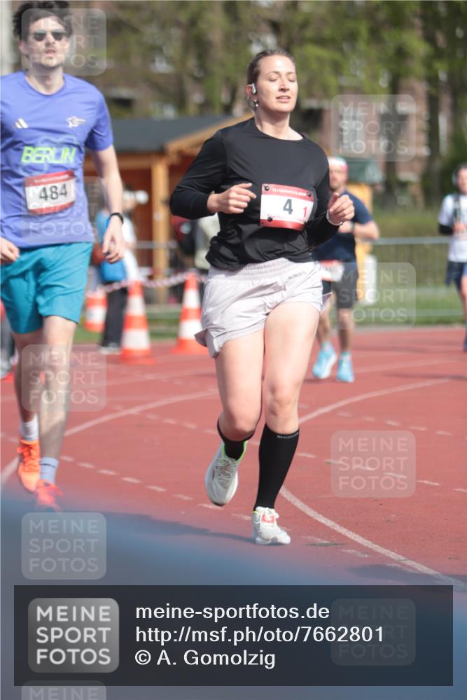 13.04.2025 - Hammer Lauf A. Gomolzig http://msf.ph/oto/7662801 13.04.2025 11:05:42 Ziel 4, 19, 167, 191, 456, 474, 484, 548, 662, 1103, 1939, 1945 meine-sportfotos.de