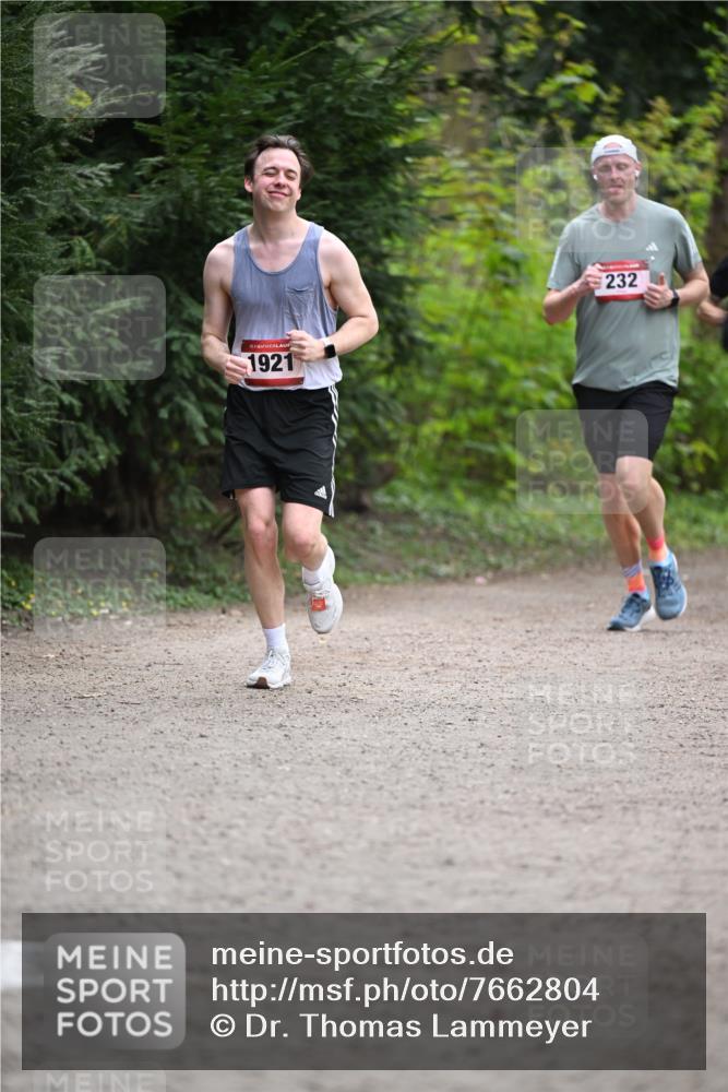 13.04.2025 - Hammer Lauf Dr. Thomas Lammeyer http://msf.ph/oto/7662804 13.04.2025 11:30:18 Laufen 15, 1921, 232 meine-sportfotos.de