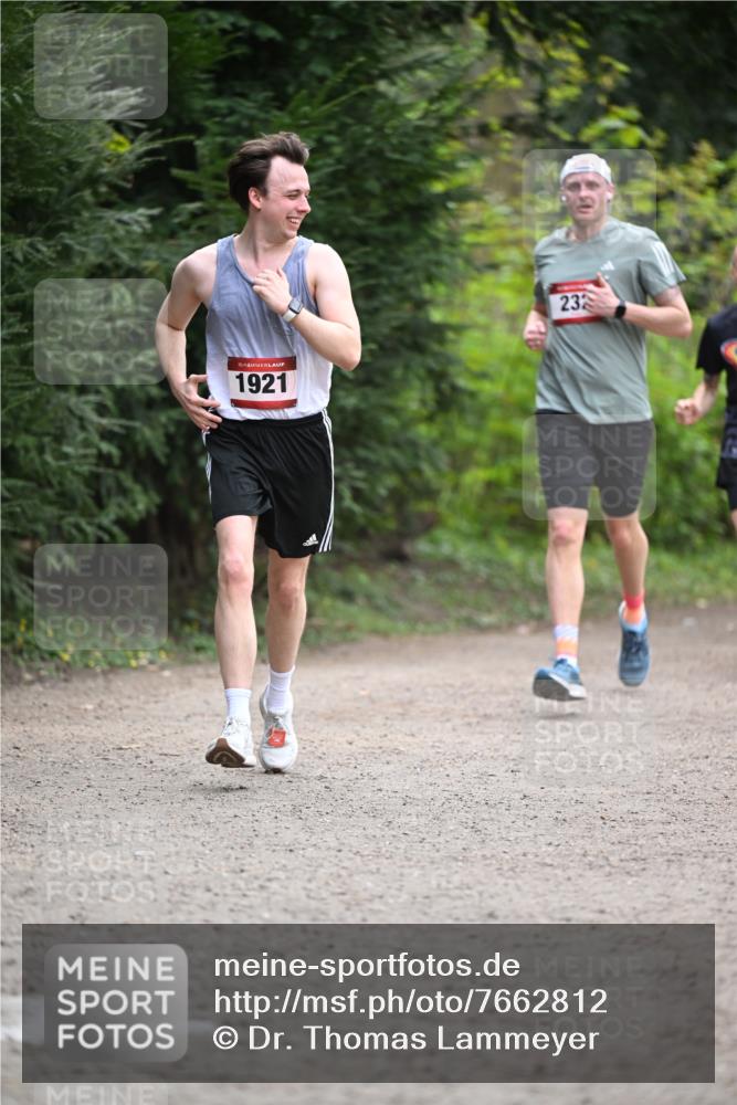 13.04.2025 - Hammer Lauf Dr. Thomas Lammeyer http://msf.ph/oto/7662812 13.04.2025 11:30:19 Laufen 15, 1921, 23 meine-sportfotos.de