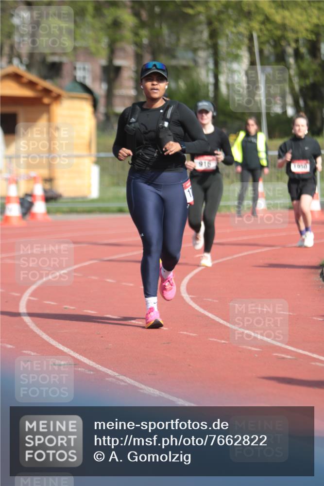 13.04.2025 - Hammer Lauf A. Gomolzig http://msf.ph/oto/7662822 13.04.2025 11:05:55 Ziel 172, 173, 566, 817, 818, 916, 1376, 1768, 1950 meine-sportfotos.de