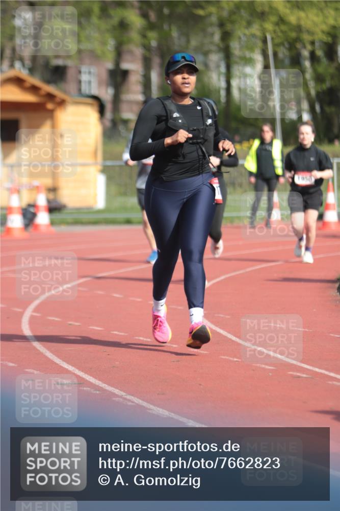 13.04.2025 - Hammer Lauf A. Gomolzig http://msf.ph/oto/7662823 13.04.2025 11:05:55 Ziel 172, 173, 566, 817, 818, 916, 1376, 1768, 1950 meine-sportfotos.de