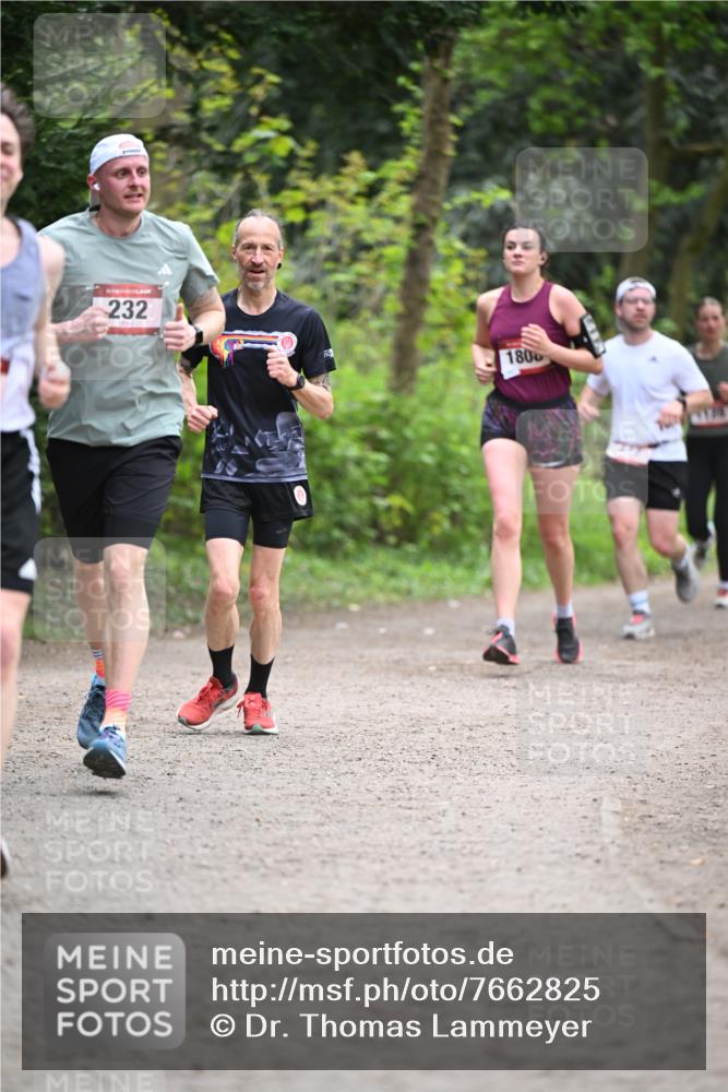 13.04.2025 - Hammer Lauf Dr. Thomas Lammeyer http://msf.ph/oto/7662825 13.04.2025 11:30:20 Laufen 232, 1806 meine-sportfotos.de