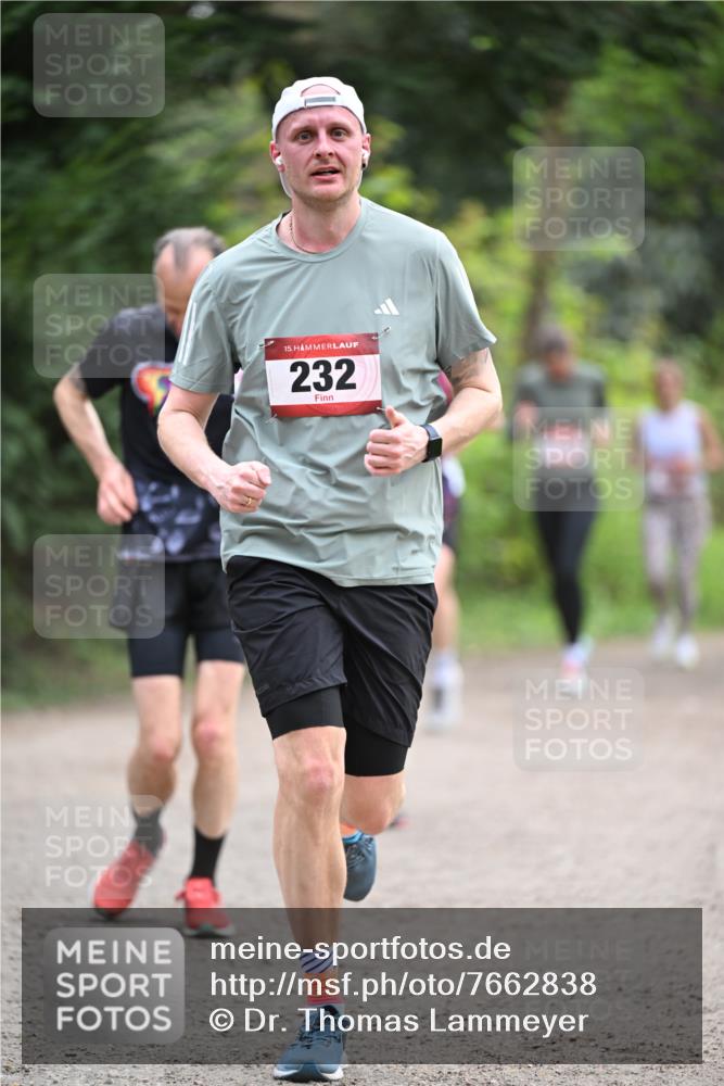 13.04.2025 - Hammer Lauf Dr. Thomas Lammeyer http://msf.ph/oto/7662838 13.04.2025 11:30:22 Laufen 15, 232 meine-sportfotos.de