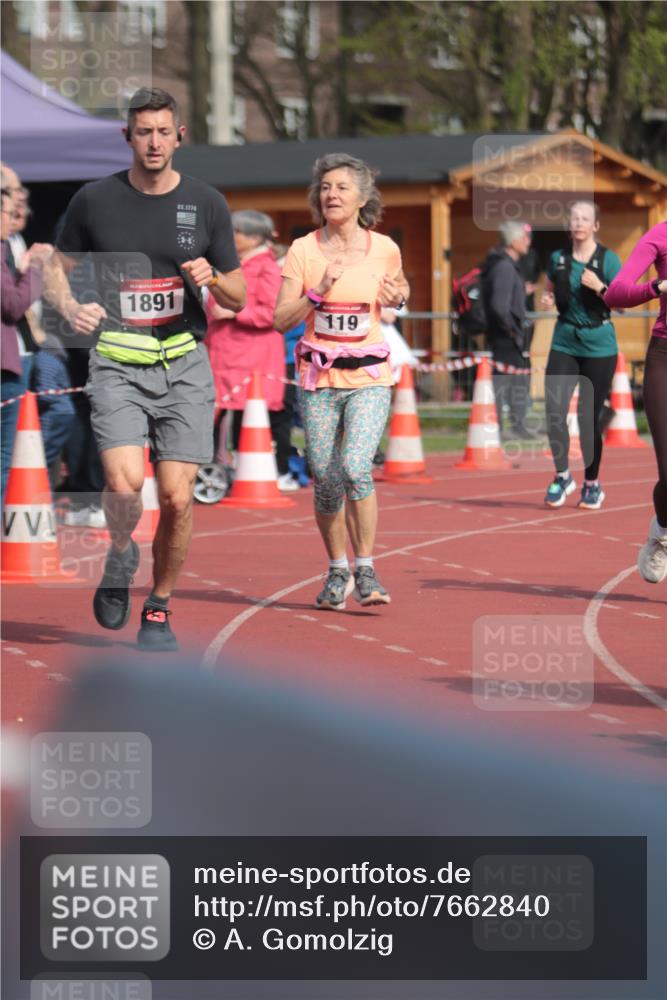 13.04.2025 - Hammer Lauf A. Gomolzig http://msf.ph/oto/7662840 13.04.2025 11:06:13 Ziel 119, 177, 319, 426, 476, 479, 1702, 1802, 1891 meine-sportfotos.de