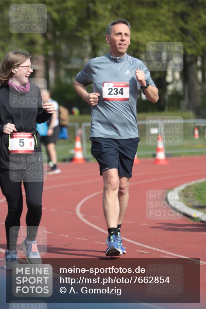 13.04.2025 - Hammer Lauf A. Gomolzig http://msf.ph/oto/7662854 13.04.2025 11:06:30 Ziel 5, 134, 234 meine-sportfotos.de