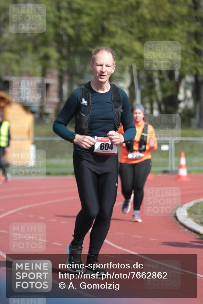 13.04.2025 - Hammer Lauf A. Gomolzig http://msf.ph/oto/7662862 13.04.2025 11:06:45 Ziel 229, 604 meine-sportfotos.de