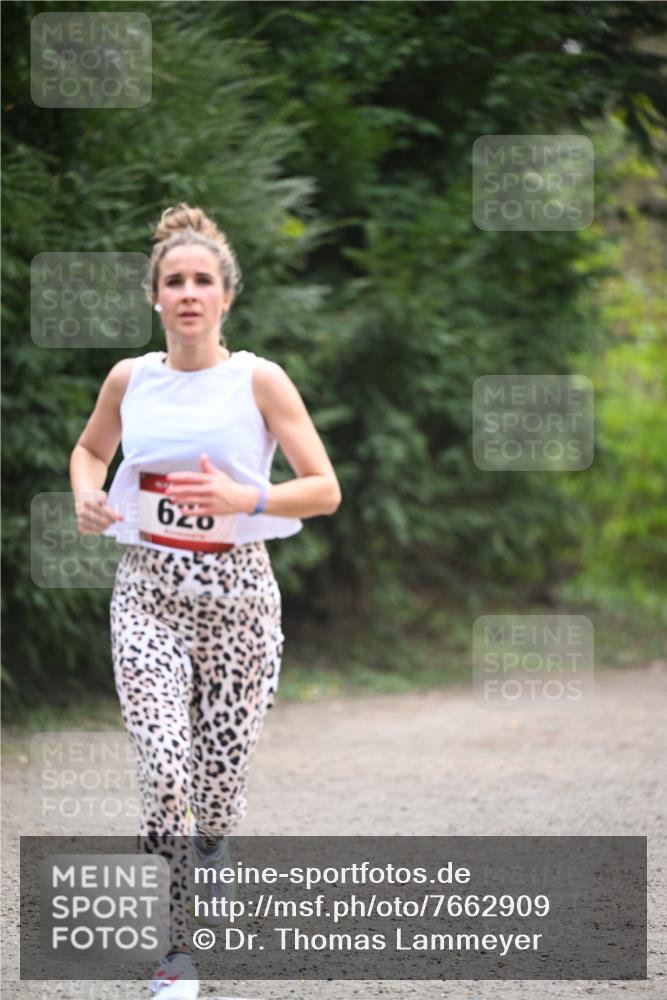 13.04.2025 - Hammer Lauf Dr. Thomas Lammeyer http://msf.ph/oto/7662909 13.04.2025 11:30:30 Laufen 979 meine-sportfotos.de