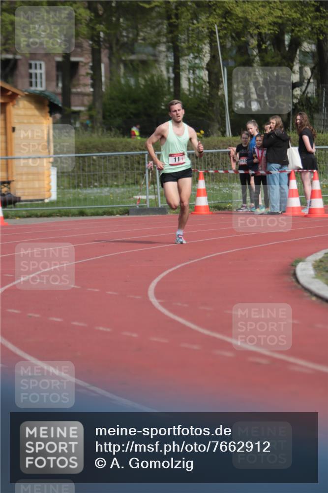 13.04.2025 - Hammer Lauf A. Gomolzig http://msf.ph/oto/7662912 13.04.2025 11:20:08 Ziel 11 meine-sportfotos.de