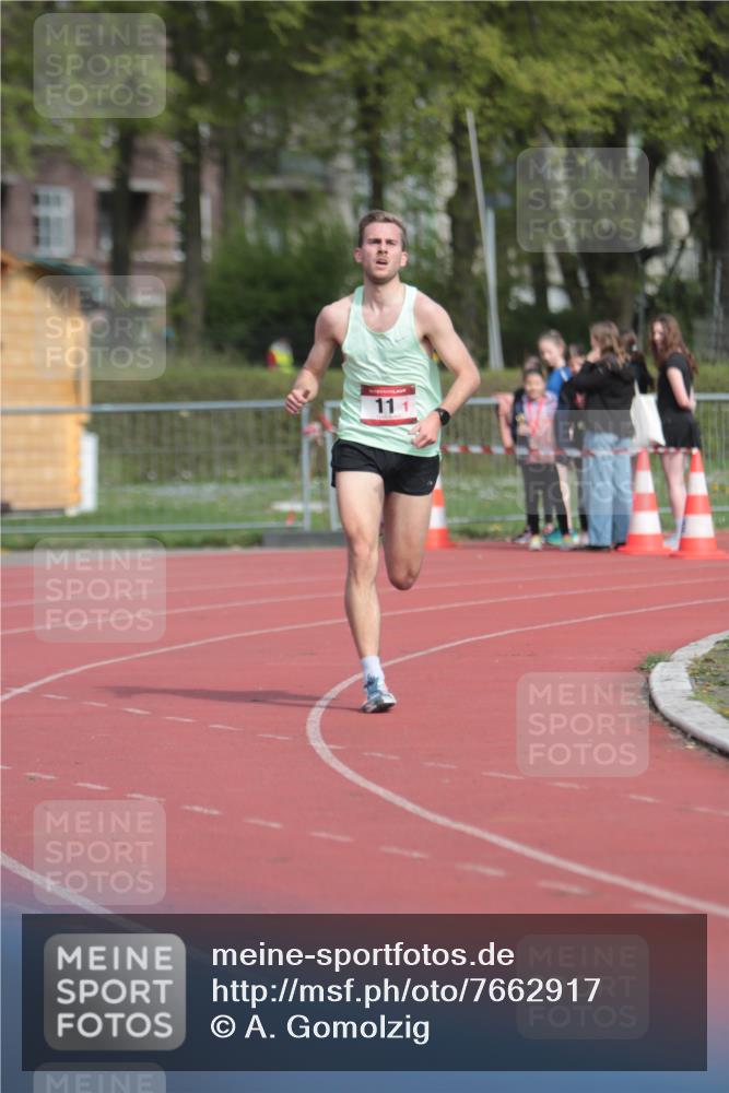 13.04.2025 - Hammer Lauf A. Gomolzig http://msf.ph/oto/7662917 13.04.2025 11:20:10 Ziel 11 meine-sportfotos.de