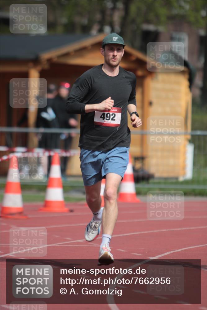 13.04.2025 - Hammer Lauf A. Gomolzig http://msf.ph/oto/7662956 13.04.2025 11:25:03 Ziel 312, 492, 493 meine-sportfotos.de