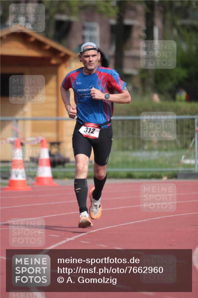 13.04.2025 - Hammer Lauf A. Gomolzig http://msf.ph/oto/7662960 13.04.2025 11:25:09 Ziel 312 meine-sportfotos.de