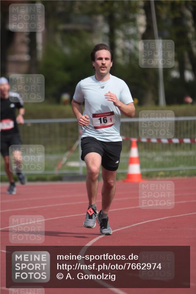13.04.2025 - Hammer Lauf A. Gomolzig http://msf.ph/oto/7662974 13.04.2025 11:25:25 Ziel 16, 170 meine-sportfotos.de