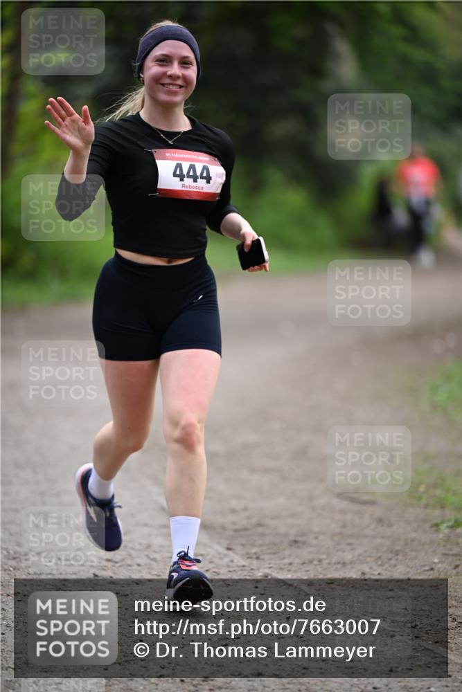 13.04.2025 - Hammer Lauf Dr. Thomas Lammeyer http://msf.ph/oto/7663007 13.04.2025 11:30:43 Laufen 15, 444 meine-sportfotos.de