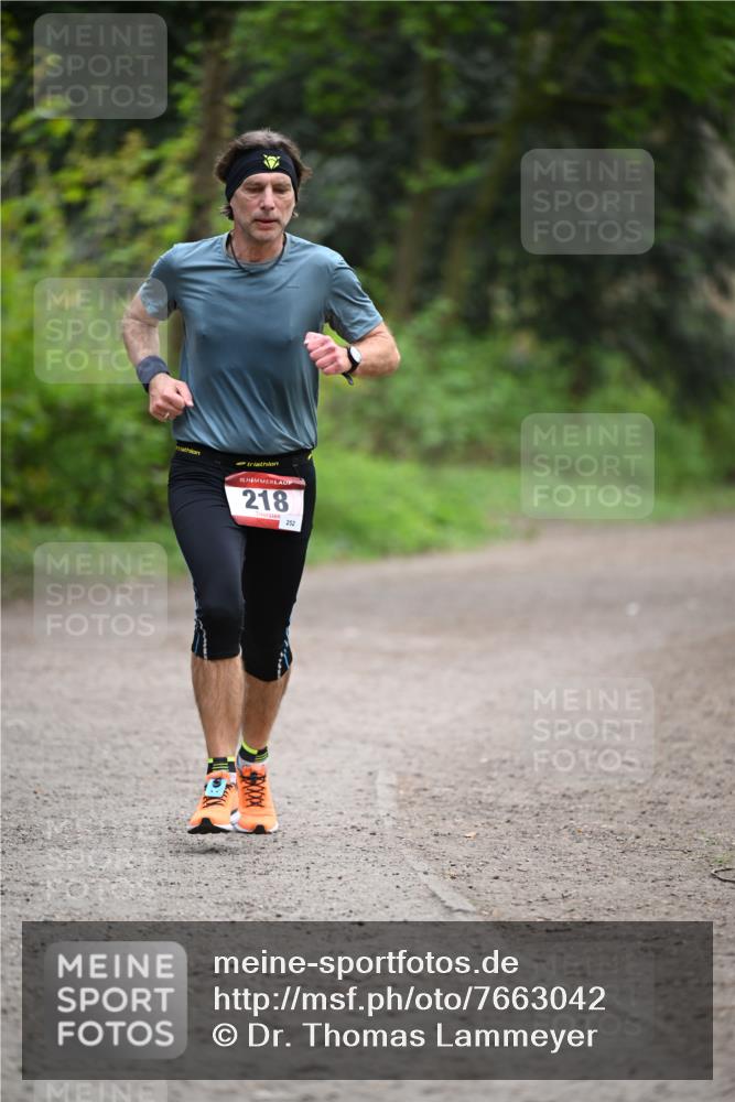 13.04.2025 - Hammer Lauf Dr. Thomas Lammeyer http://msf.ph/oto/7663042 13.04.2025 11:30:57 Laufen 15, 218, 252 meine-sportfotos.de