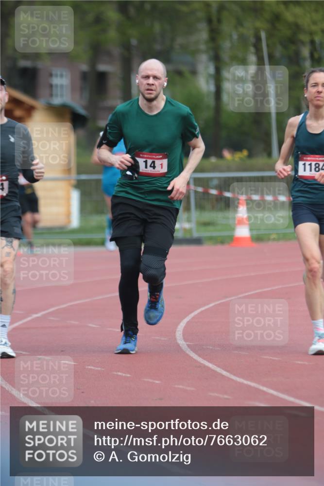 13.04.2025 - Hammer Lauf A. Gomolzig http://msf.ph/oto/7663062 13.04.2025 11:27:28 Ziel 14, 1184, 1371, 1940, 1954 meine-sportfotos.de