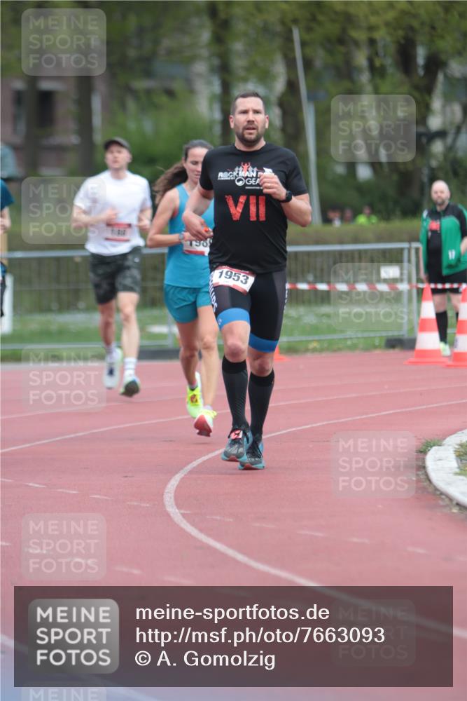 13.04.2025 - Hammer Lauf A. Gomolzig http://msf.ph/oto/7663093 13.04.2025 11:28:04 Ziel 188, 221, 532, 1953, 1989 meine-sportfotos.de