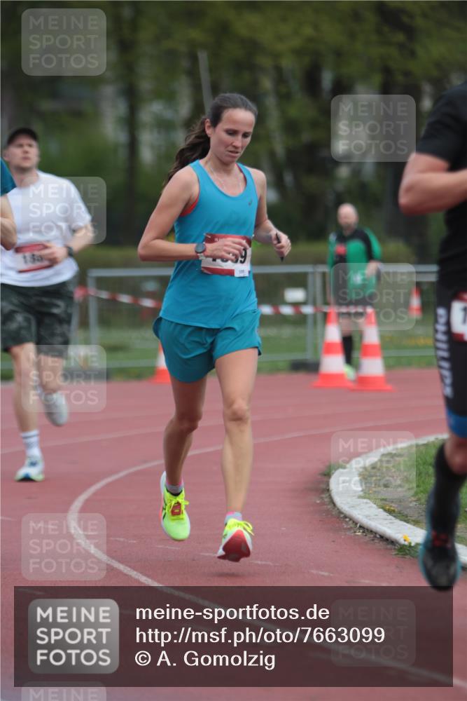 13.04.2025 - Hammer Lauf A. Gomolzig http://msf.ph/oto/7663099 13.04.2025 11:28:07 Ziel 188, 221, 532, 1953, 1989 meine-sportfotos.de