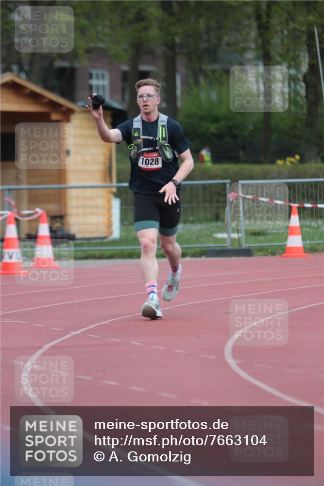 13.04.2025 - Hammer Lauf A. Gomolzig http://msf.ph/oto/7663104 13.04.2025 11:28:21 Ziel 1028 meine-sportfotos.de