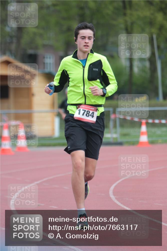 13.04.2025 - Hammer Lauf A. Gomolzig http://msf.ph/oto/7663117 13.04.2025 11:28:33 Ziel 161, 306, 1784 meine-sportfotos.de