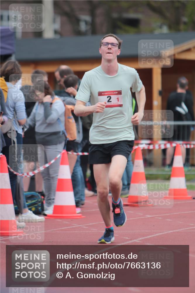13.04.2025 - Hammer Lauf A. Gomolzig http://msf.ph/oto/7663136 13.04.2025 11:28:48 Ziel 2, 1257, 1804 meine-sportfotos.de
