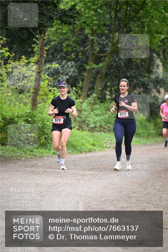 13.04.2025 - Hammer Lauf Dr. Thomas Lammeyer http://msf.ph/oto/7663137 13.04.2025 11:31:14 Laufen 571, 572 meine-sportfotos.de