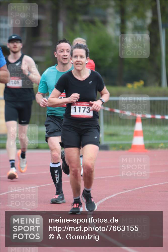 13.04.2025 - Hammer Lauf A. Gomolzig http://msf.ph/oto/7663155 13.04.2025 11:29:03 Ziel 227, 273, 730, 1173, 1174, 1899 meine-sportfotos.de