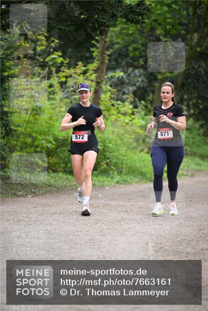 13.04.2025 - Hammer Lauf Dr. Thomas Lammeyer http://msf.ph/oto/7663161 13.04.2025 11:31:16 Laufen 572, 571 meine-sportfotos.de