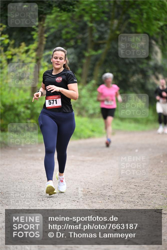 13.04.2025 - Hammer Lauf Dr. Thomas Lammeyer http://msf.ph/oto/7663187 13.04.2025 11:31:18 Laufen 15, 571 meine-sportfotos.de