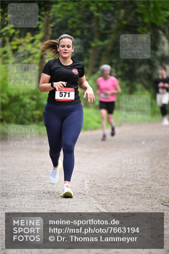 13.04.2025 - Hammer Lauf Dr. Thomas Lammeyer http://msf.ph/oto/7663194 13.04.2025 11:31:18 Laufen 15, 571 meine-sportfotos.de
