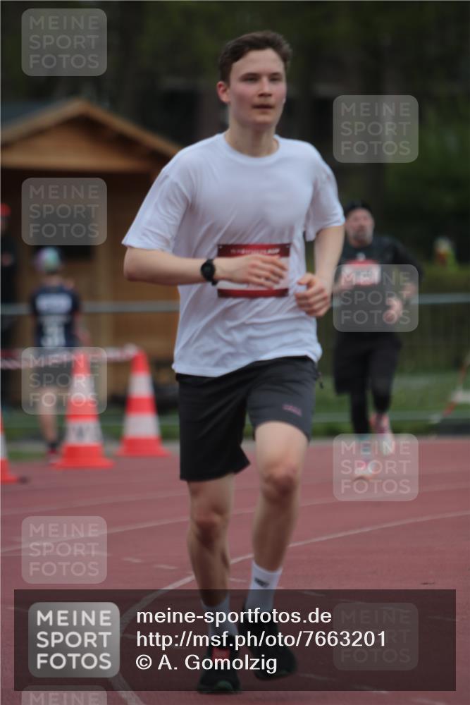 13.04.2025 - Hammer Lauf A. Gomolzig http://msf.ph/oto/7663201 13.04.2025 11:29:56 Ziel 468, 950, 1139 meine-sportfotos.de