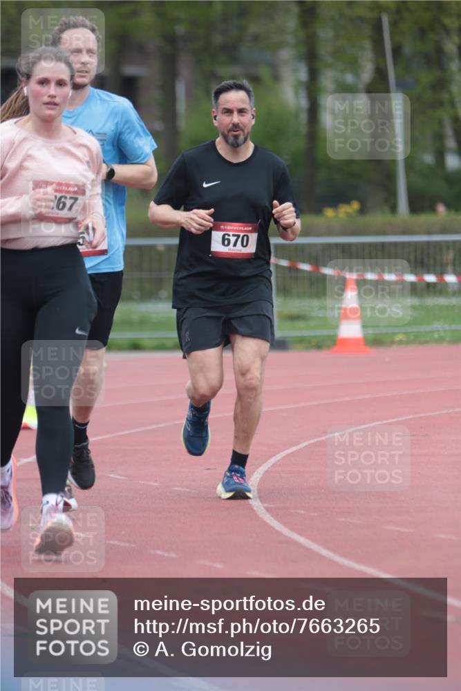 13.04.2025 - Hammer Lauf A. Gomolzig http://msf.ph/oto/7663265 13.04.2025 11:31:01 Ziel 251, 322, 384, 670, 1002, 1267, 1375, 1896 meine-sportfotos.de